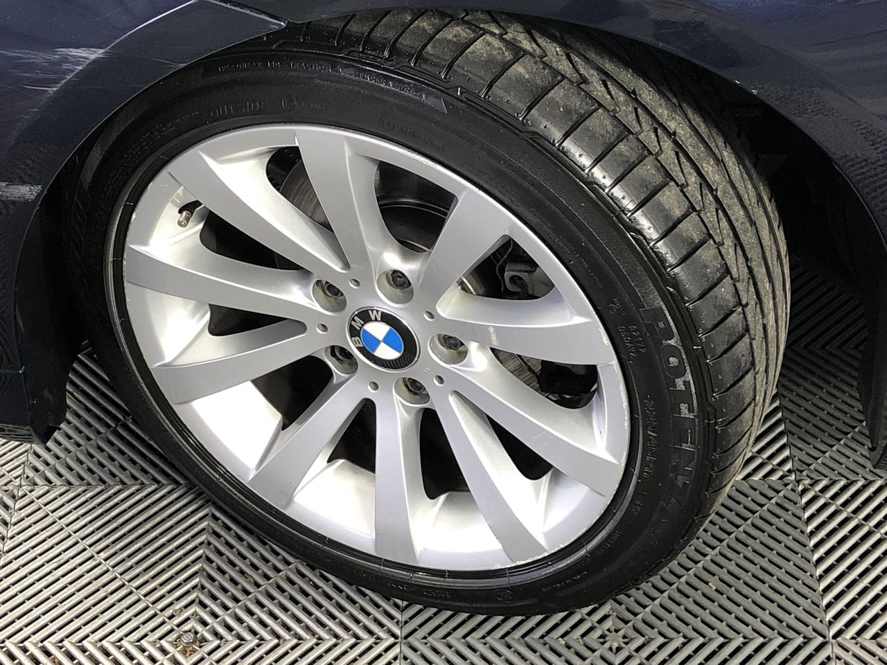 Men's Quartz Watch, with Simulated Diamonds & Multifunctional Dial