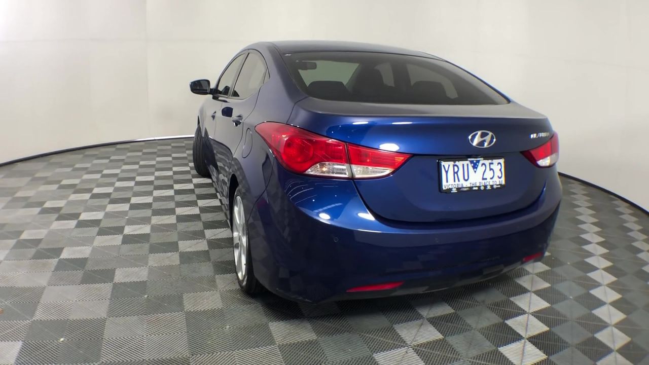 DREAMBABY Royale 3-in-1 Converta Play-Pen Gate, White, 380cm x 4cm x 74cm.