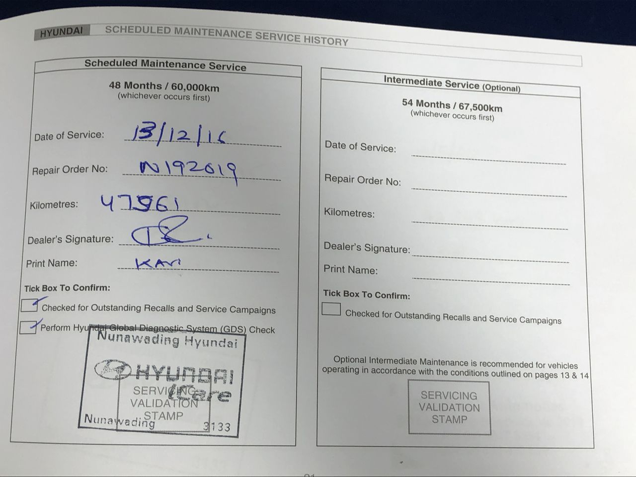 ZINUS Queen Bed Frame, Figari Bamboo and Metal, 2.05L x 1.55W x 0.99H m, Br