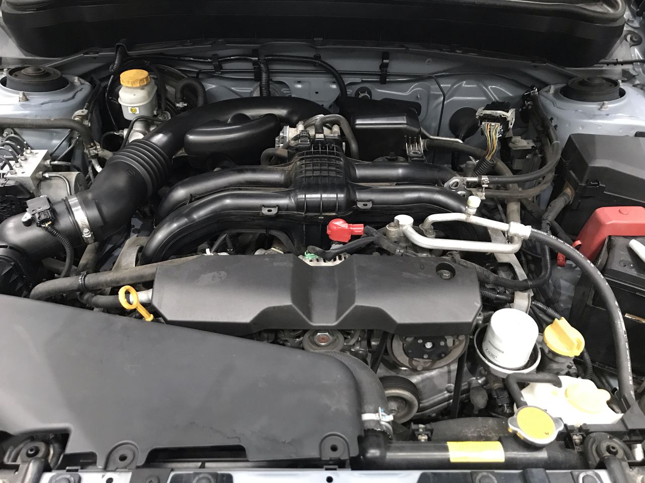 SOBUY Laundry Hamper Cabinet with 2 Drawers 2 Doors with 2 Removable Basket