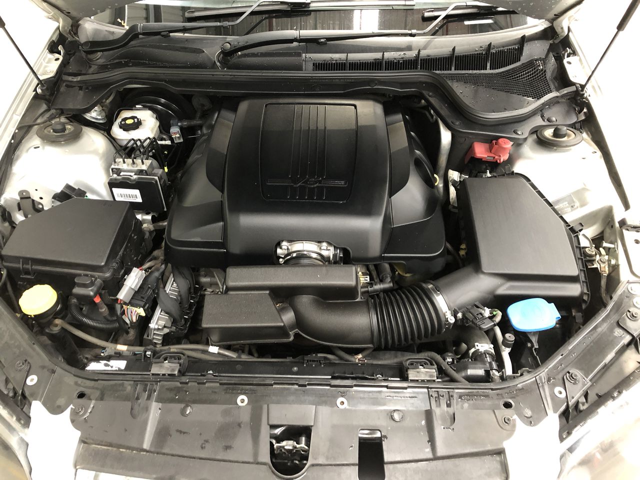 Heavy Duty Rifle & Gun Safe - Grey (Unused)