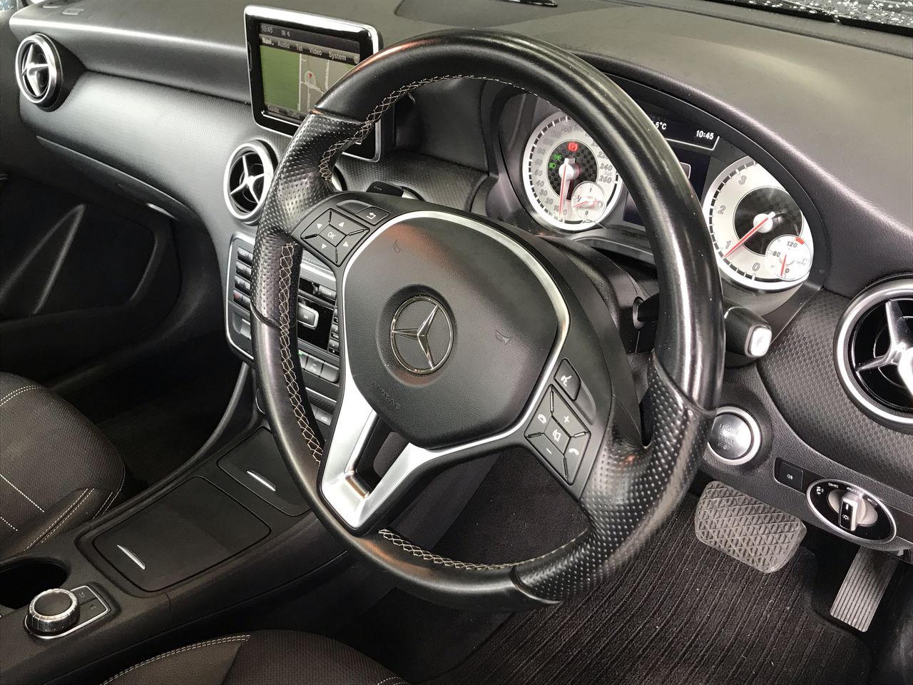 2021 Pokémon Victini V 021/163 Battle Styles