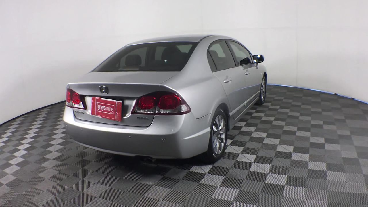 0.08 carat white 5 round diamond