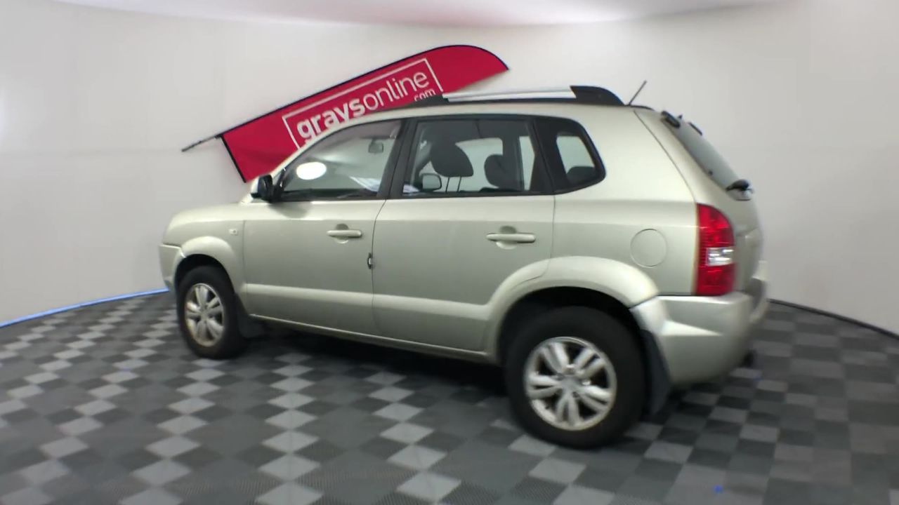 1966 AUSTRALIA FIRST & LAST QUEEN ELIZABETH SILVER ROUND FIFTY CENTS