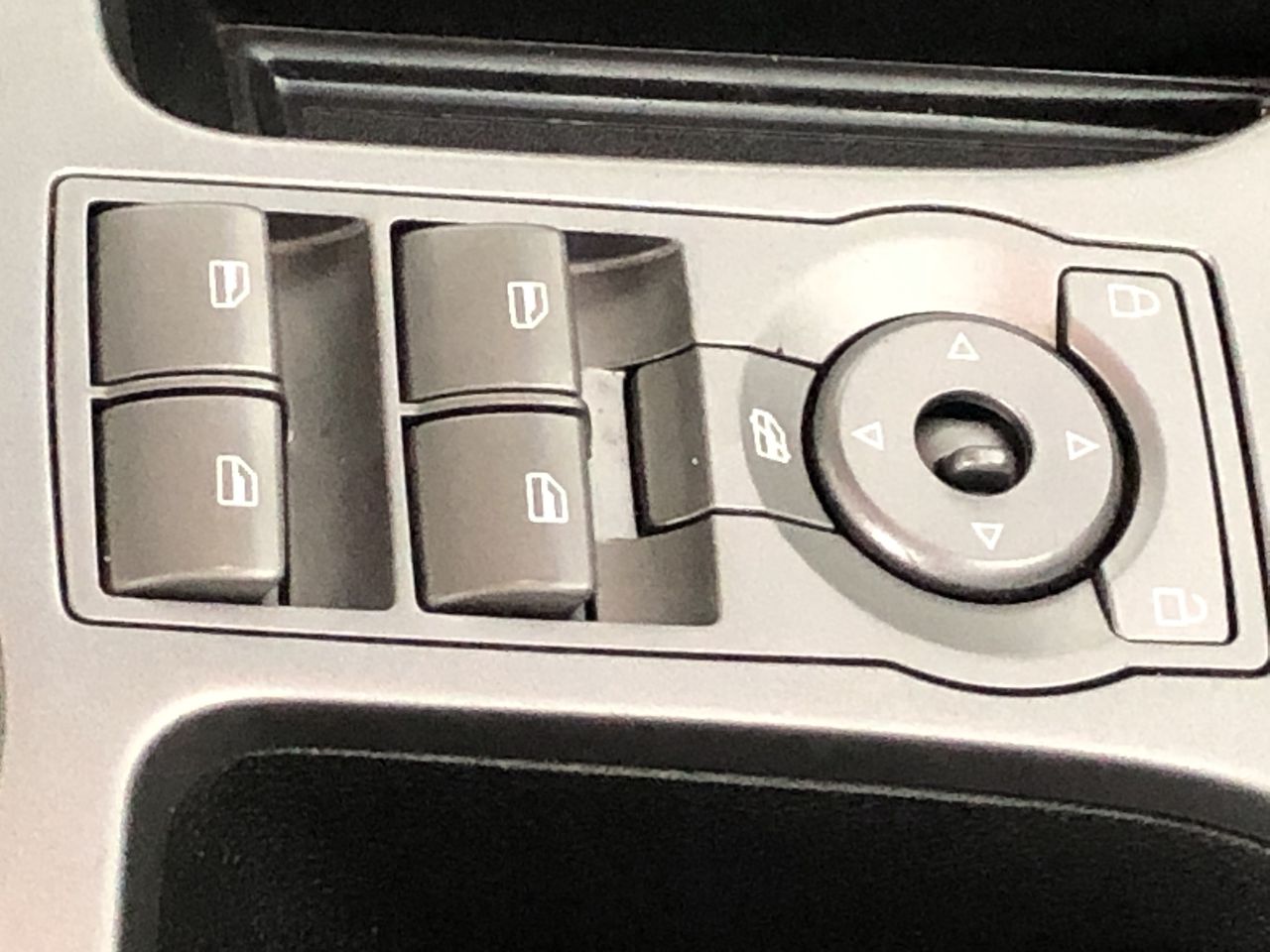 Euromaid 4.5kg Vented Dryer ED45KG. NB: minor use.