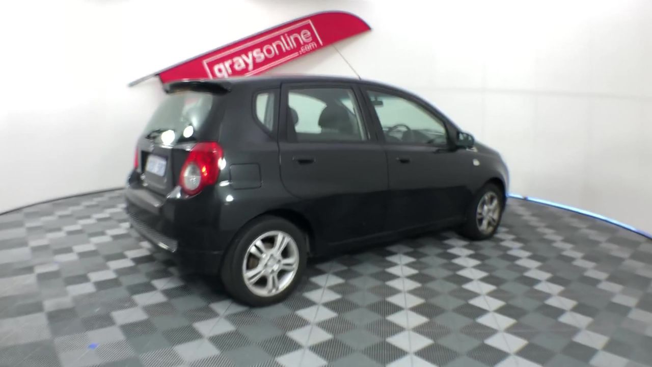 HELLY HANSEN Women's Crew Insulator 2.0 Vest, Large, White (001), 30240. RR