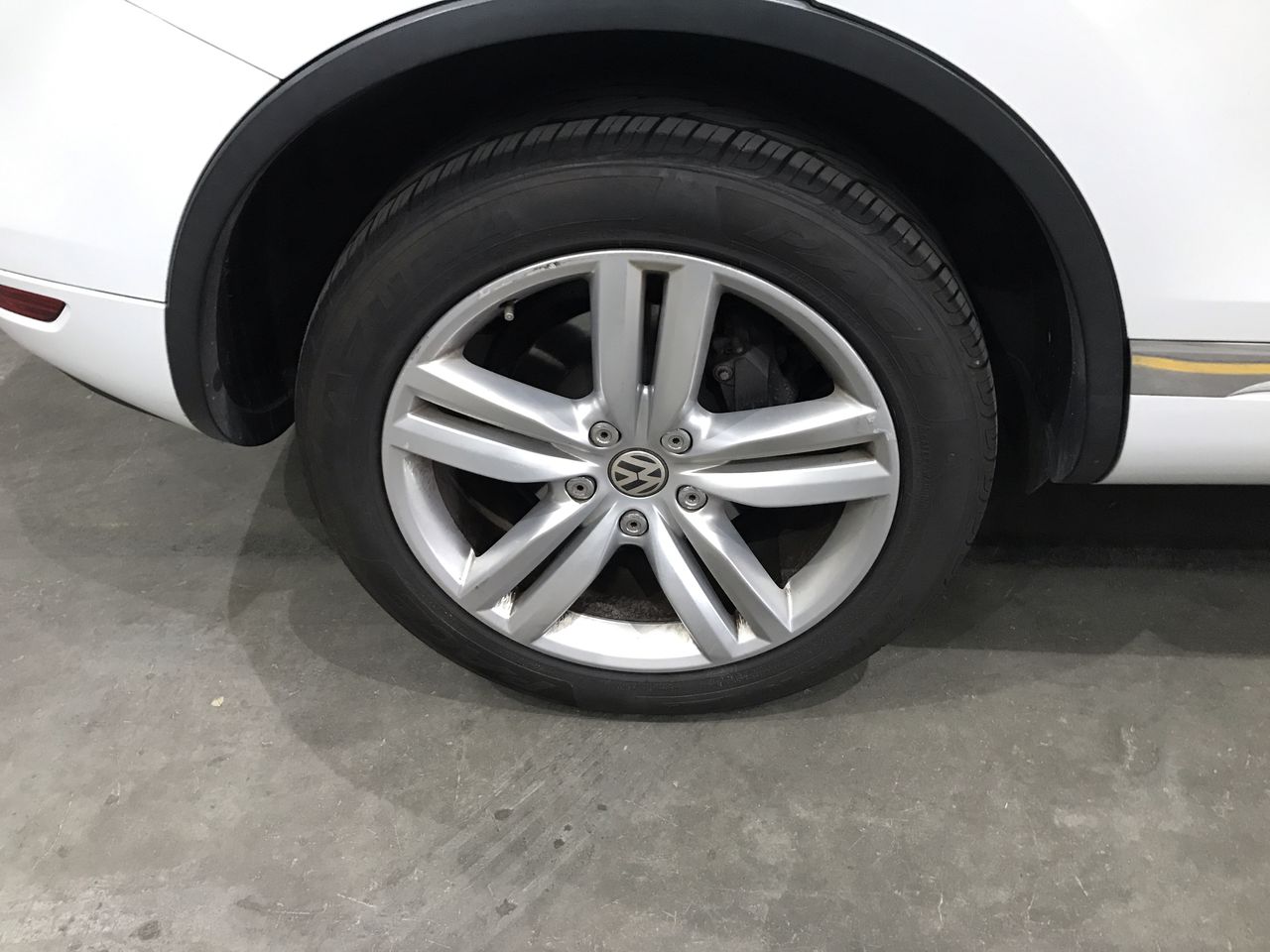 PHILIPS 6L Viva  All-in-One Pressure/ Slow Cooker, 1000W. Color: Silver, Mo