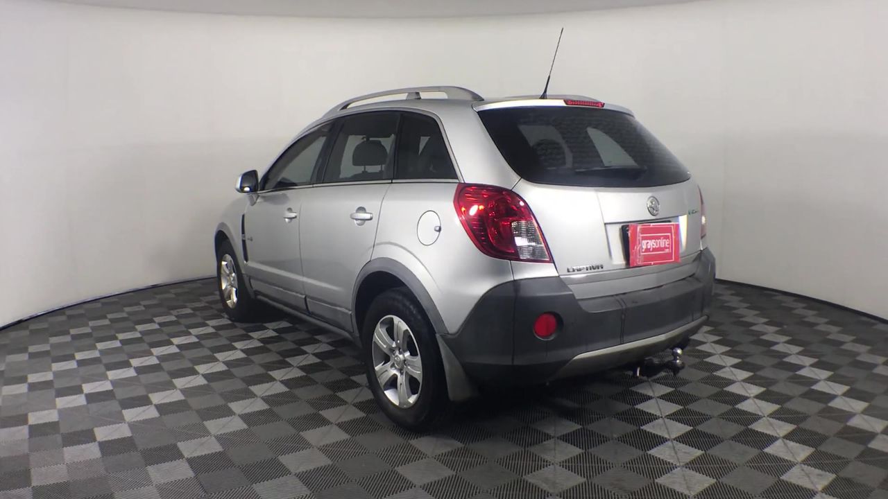 Rectangular Geometric Earrings in Rose