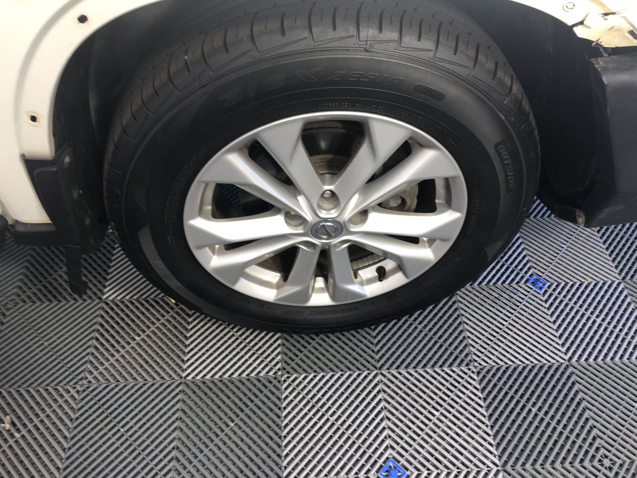 12 x Bulk Pack of Assorted Earrings