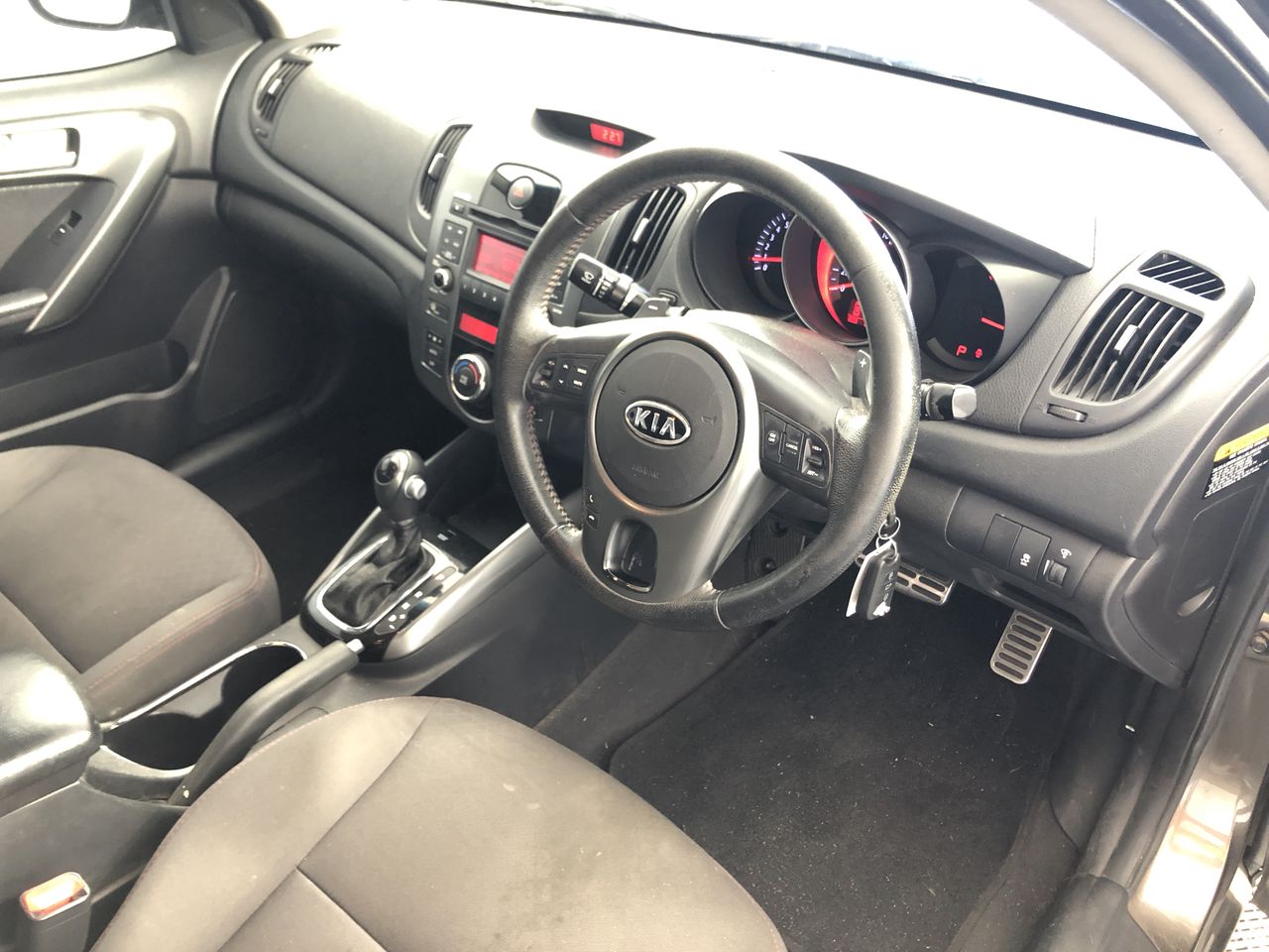 Designer Simulated Diamond Crown Pendant Necklace in Silver