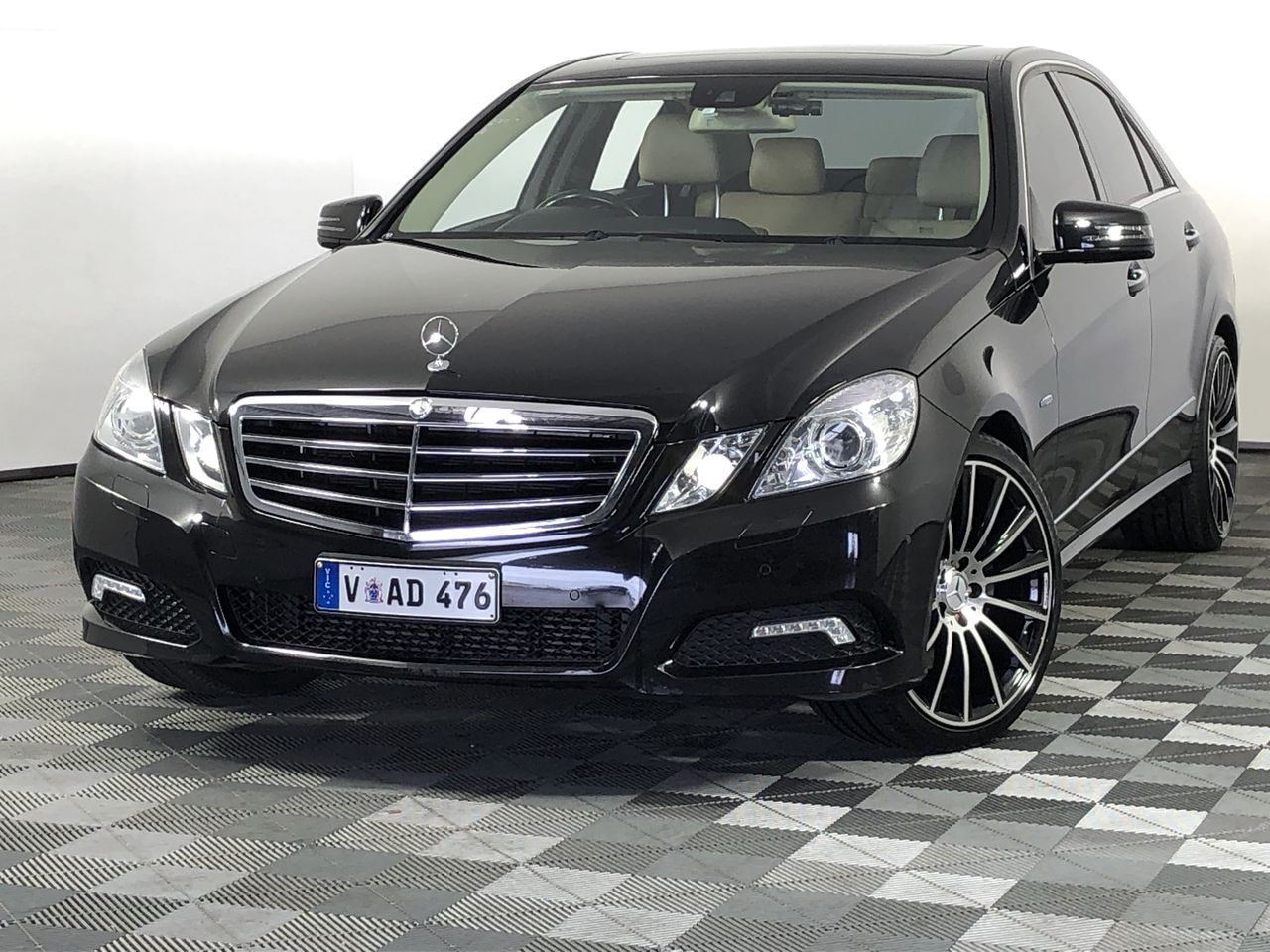 2014 Set of 8 x 5 g Certified "Aust Animal Series" Finished 999 24 k Gold