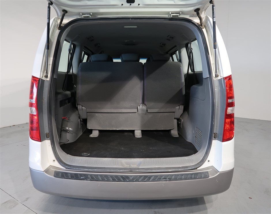 18k White Gold Filled, White Face Iced Out Diamond Quartz Wrist Watch