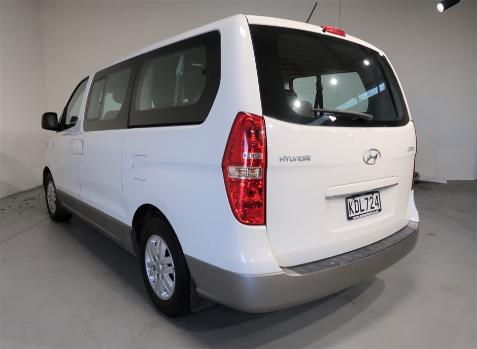 Silver-Filled Cuban Chain Necklace, 10MM Wide - 60.9cm