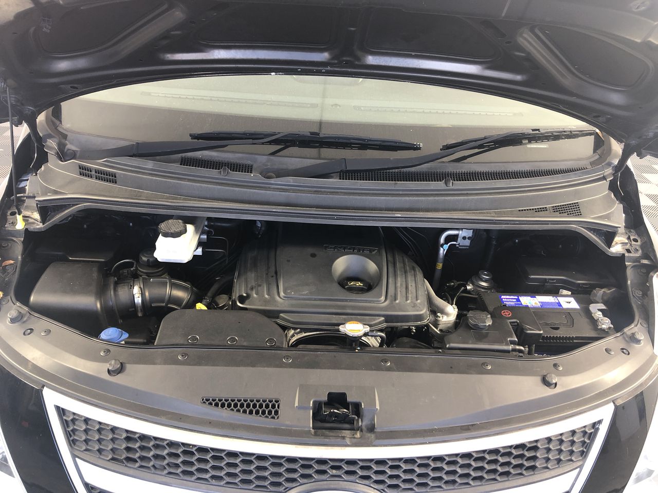 <p>Approx 15 Assorted Computer Monitors </p>