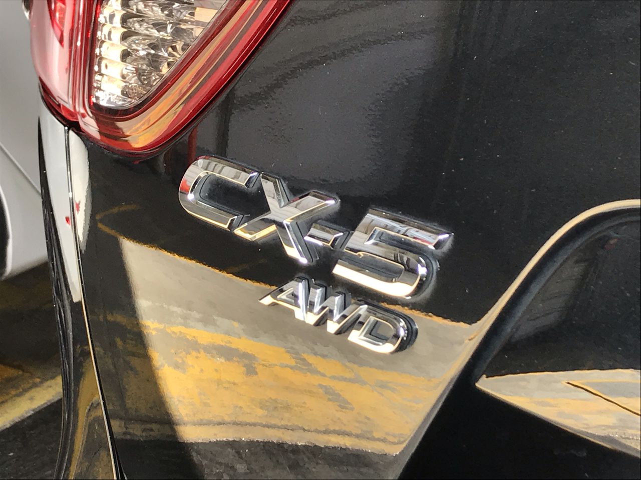 Magic Box Cabernet Sauvignon 2019 (6x 750mL) SEA