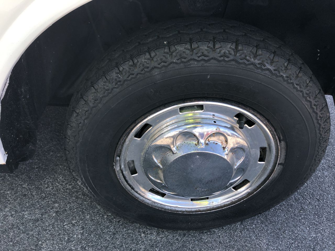 McGuigan Signature Chardonnay 2022 (6x 750mL) SEA