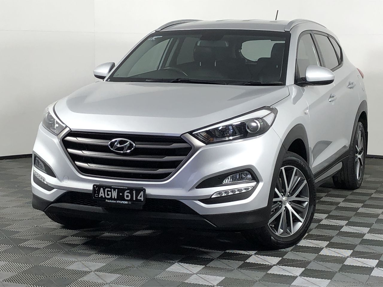 Bleeding Heart Shiraz (12x 750mL) McLaren Vale