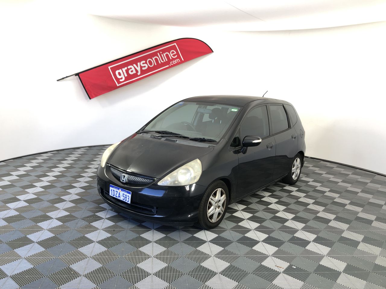 Aboriginal Flag, 1/10th Oz (ApproX) 999 Pure Solid Silver Bullion Coin