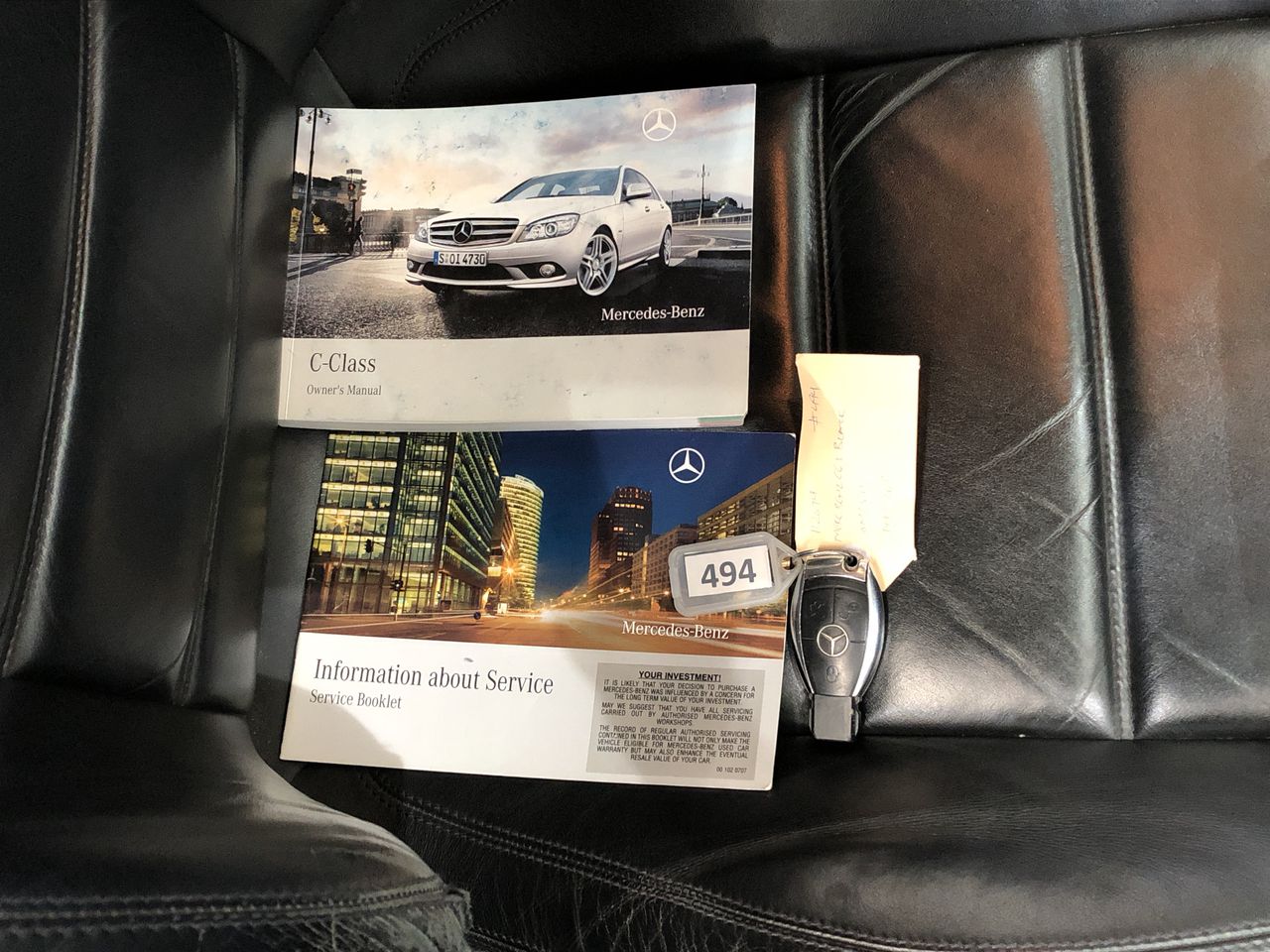 Vial full of Gold Leaf/Flake x 3