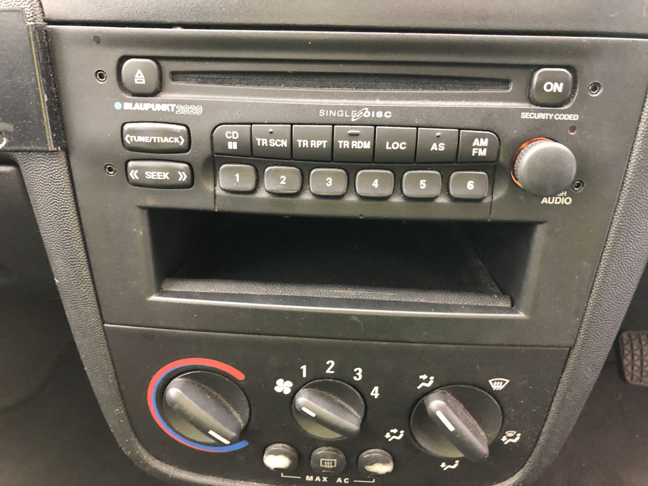 Vial full of Gold Leaf/Flake