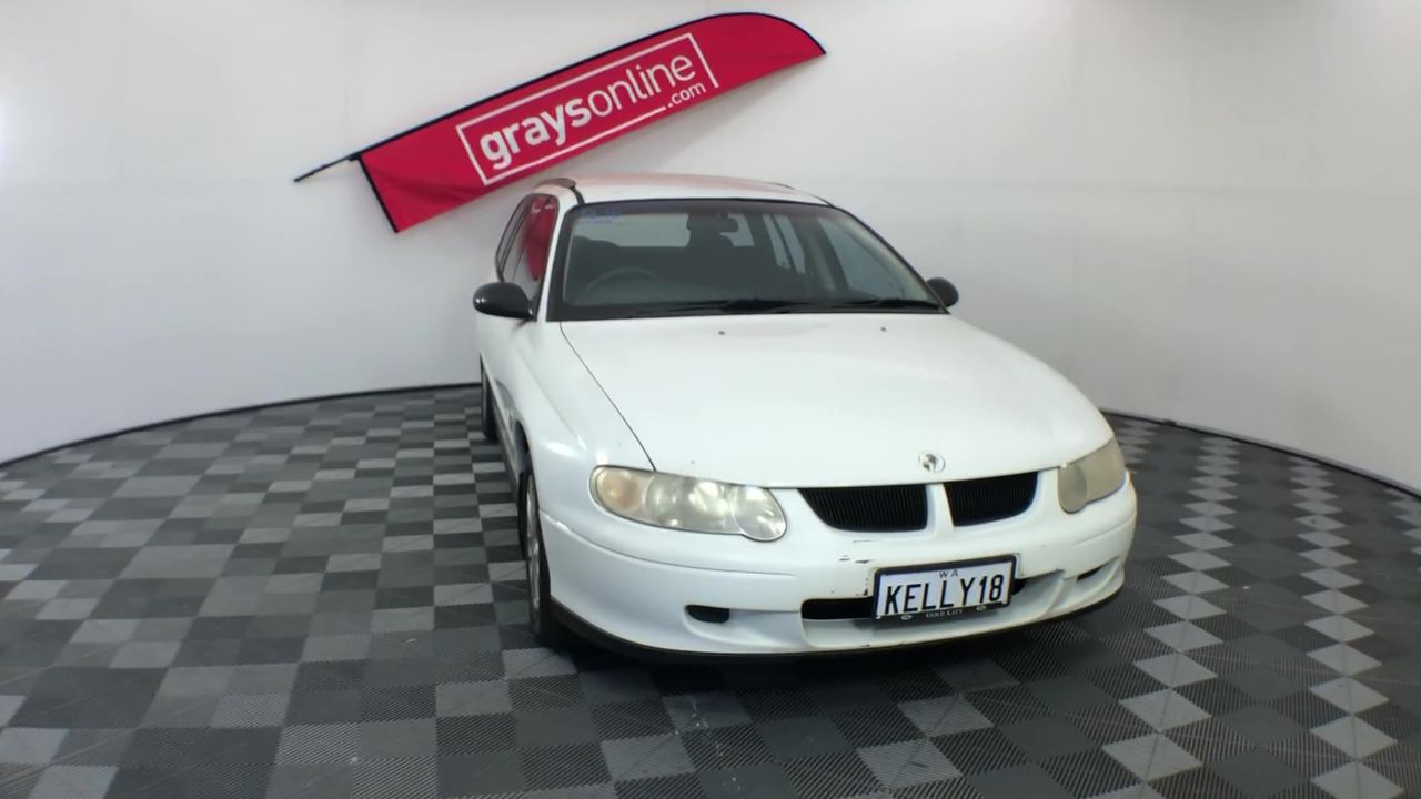 Waterproof  Watch Barrel Shaped Transparent Quartz Watch Popular