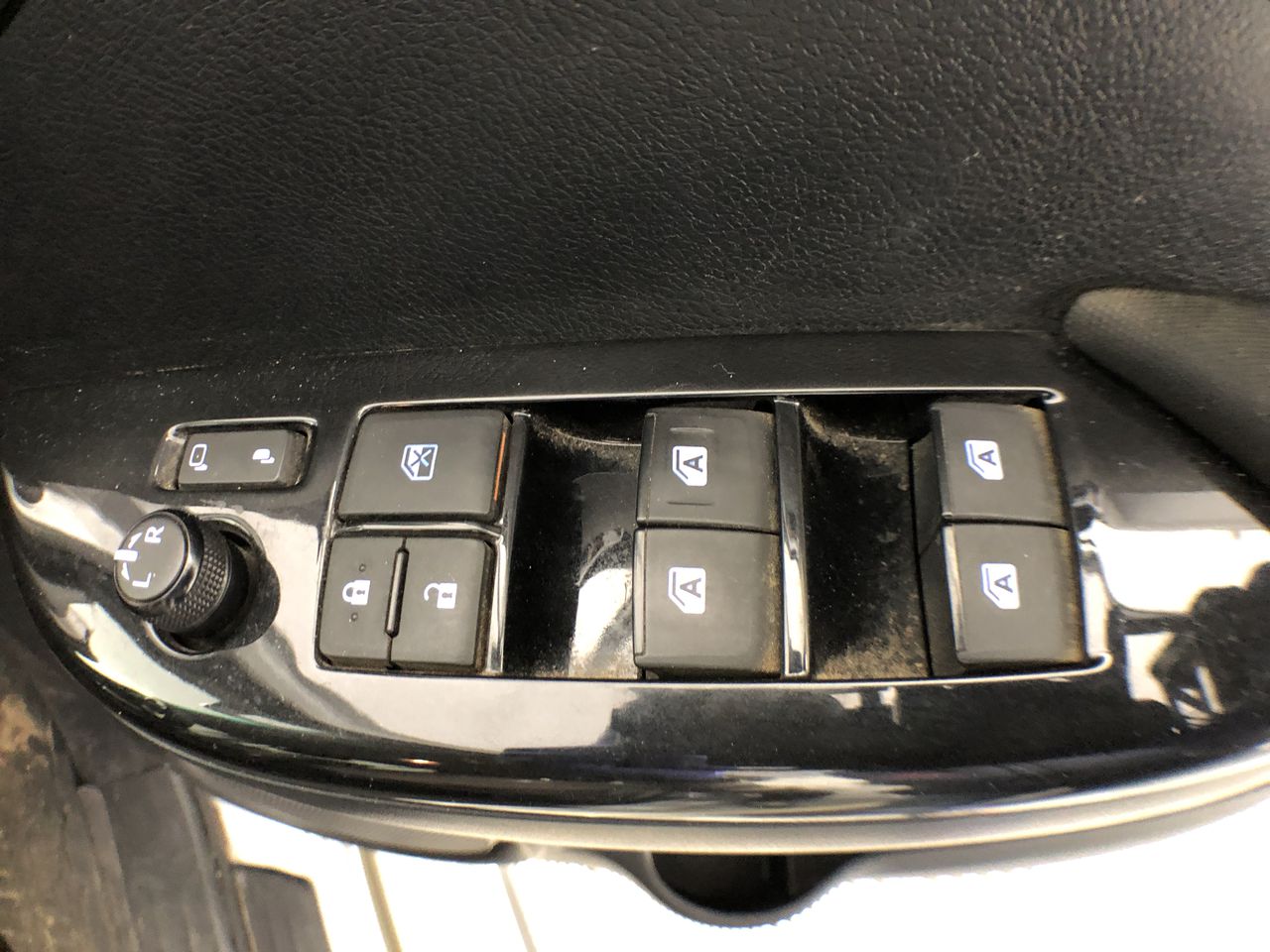 <p>Honda EU70is Generator</p>