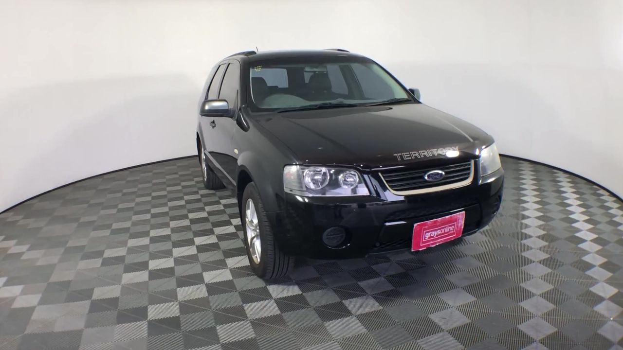 2 x ANDREW MARC Women's Shorts, Size 14, Black & Navy, 216095.  Buyers Note