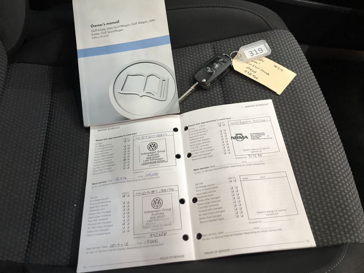 Roberts Estate Shiraz 2023 (12x 750mL) SEA