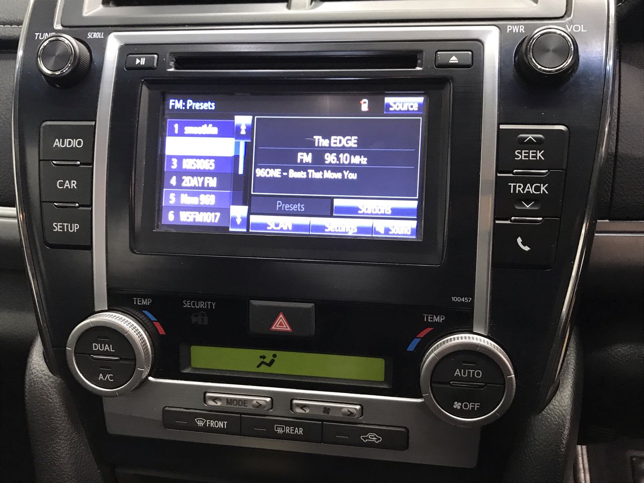 Wolf Blass Yellow Label Merlot (6x 750mL).