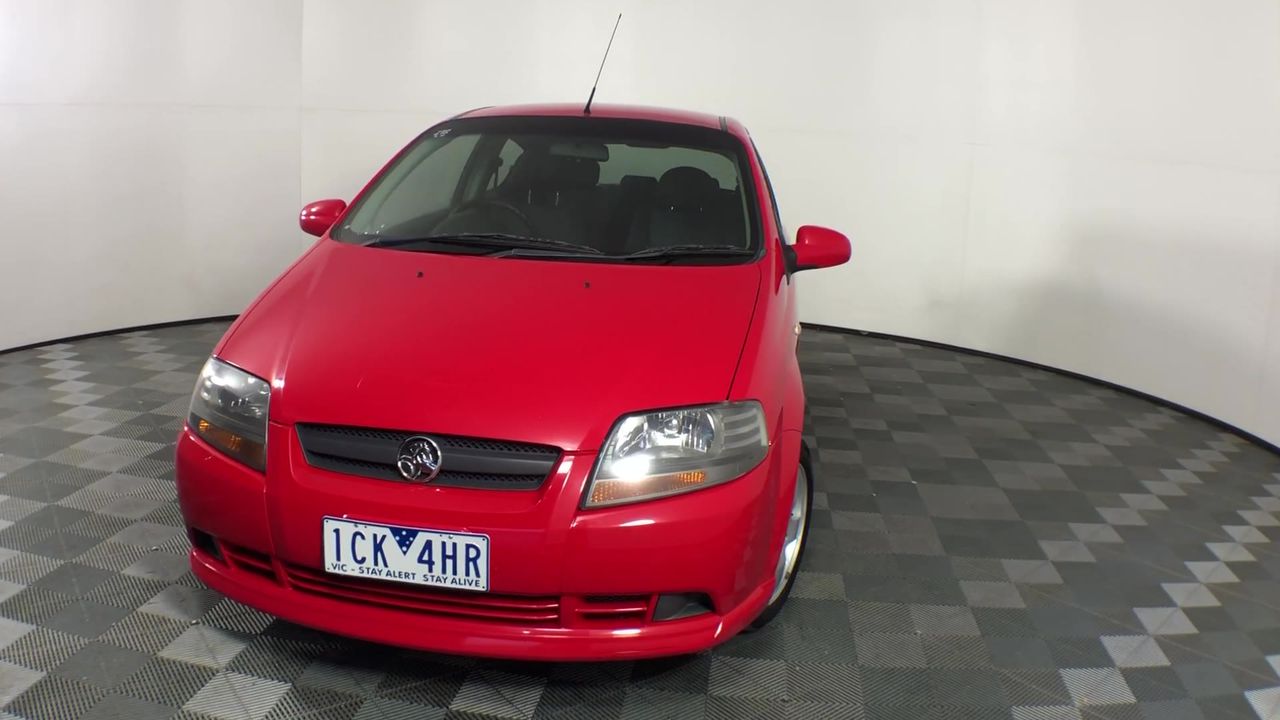 Dainty Four Leaf Clover Simulated Diamonds 925 Silver Tennis Bracelet