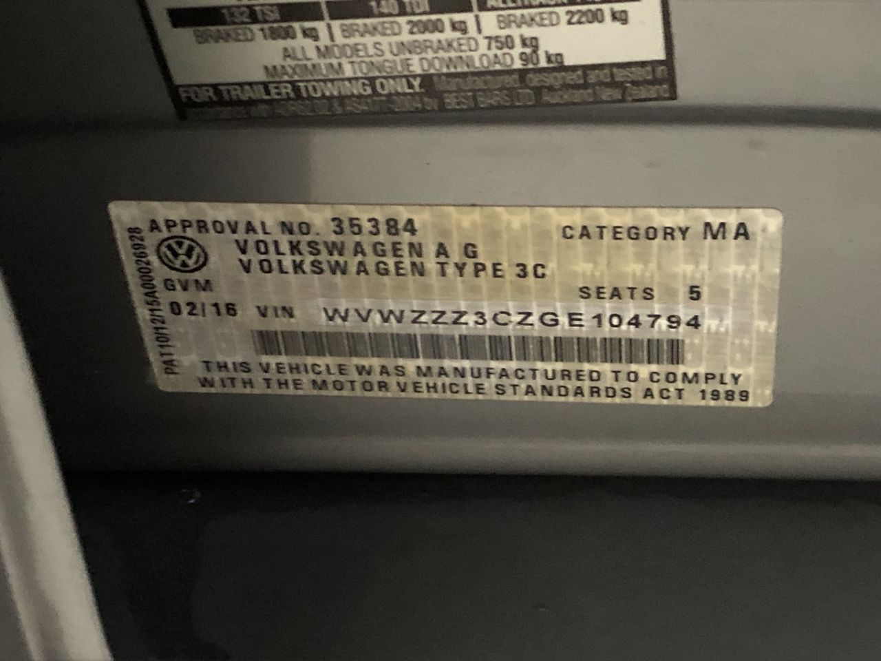 ROCKLAND Pasadena Softside Spinner Wheel Luggage, Black/Gray, Carry-On 20-I