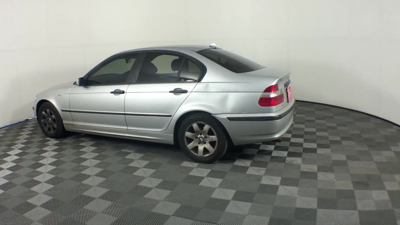 HOTEL GRAND 2 PACK All Feather Pillow NB: no box