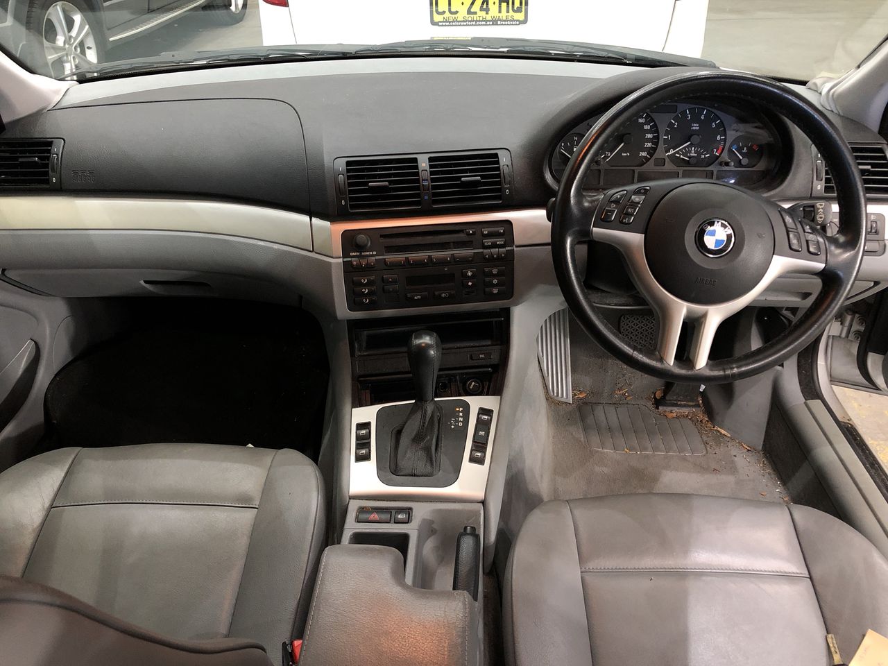 MISS SUNDARA Botanical Floral Block Print Quilt, Filled Reversible Side Pla