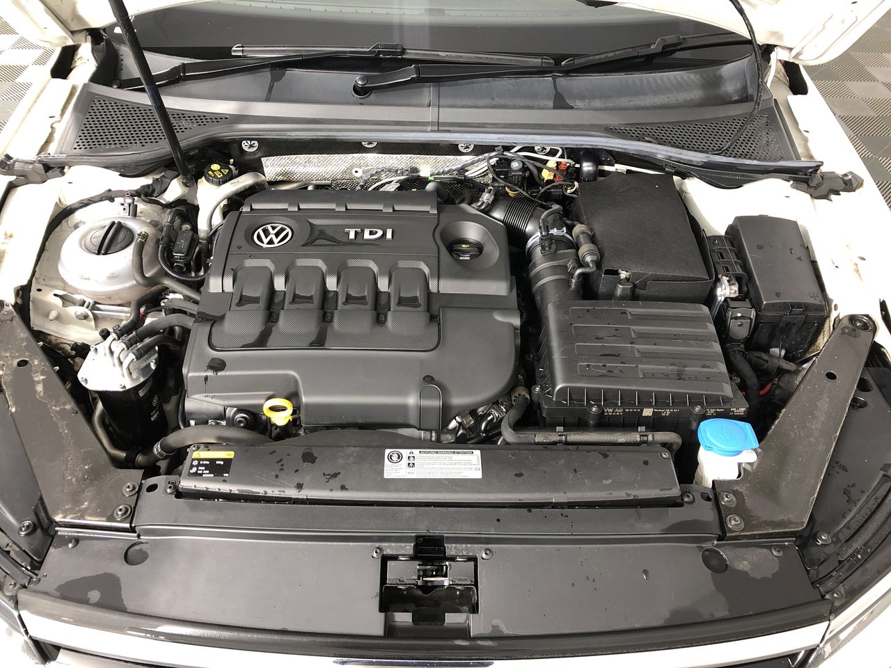 McGuigan Signature Chardonnay 2022 (6x 750mL) SEA