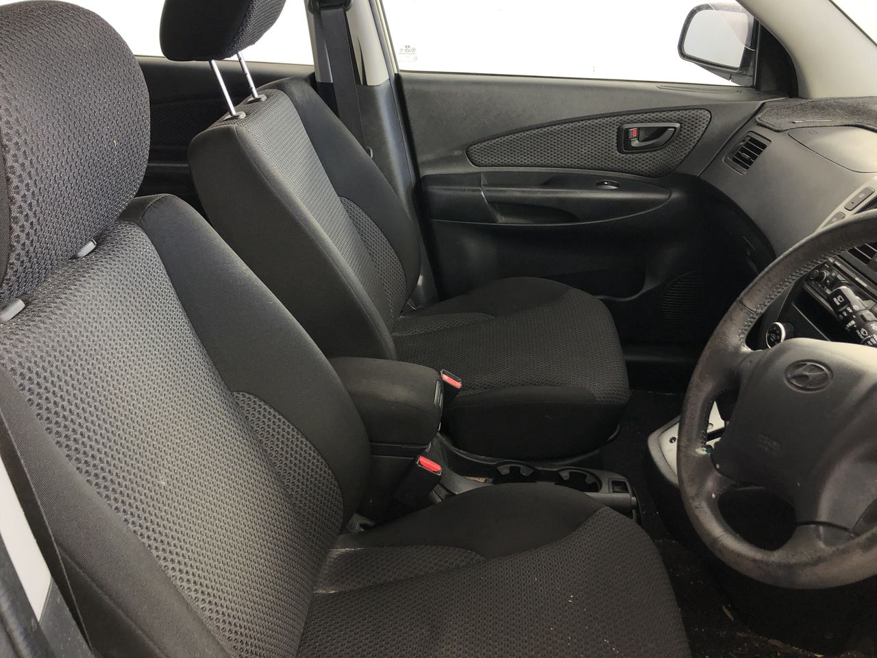 Pierre Armand Chablis 2023 (6x 750mL), France.