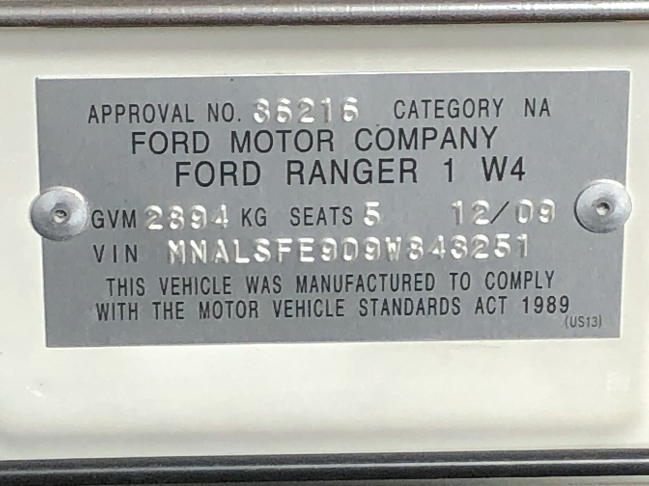 The NEW XC Ford Cobra Colour ``SILVER STUNNER`` 43mm COIN