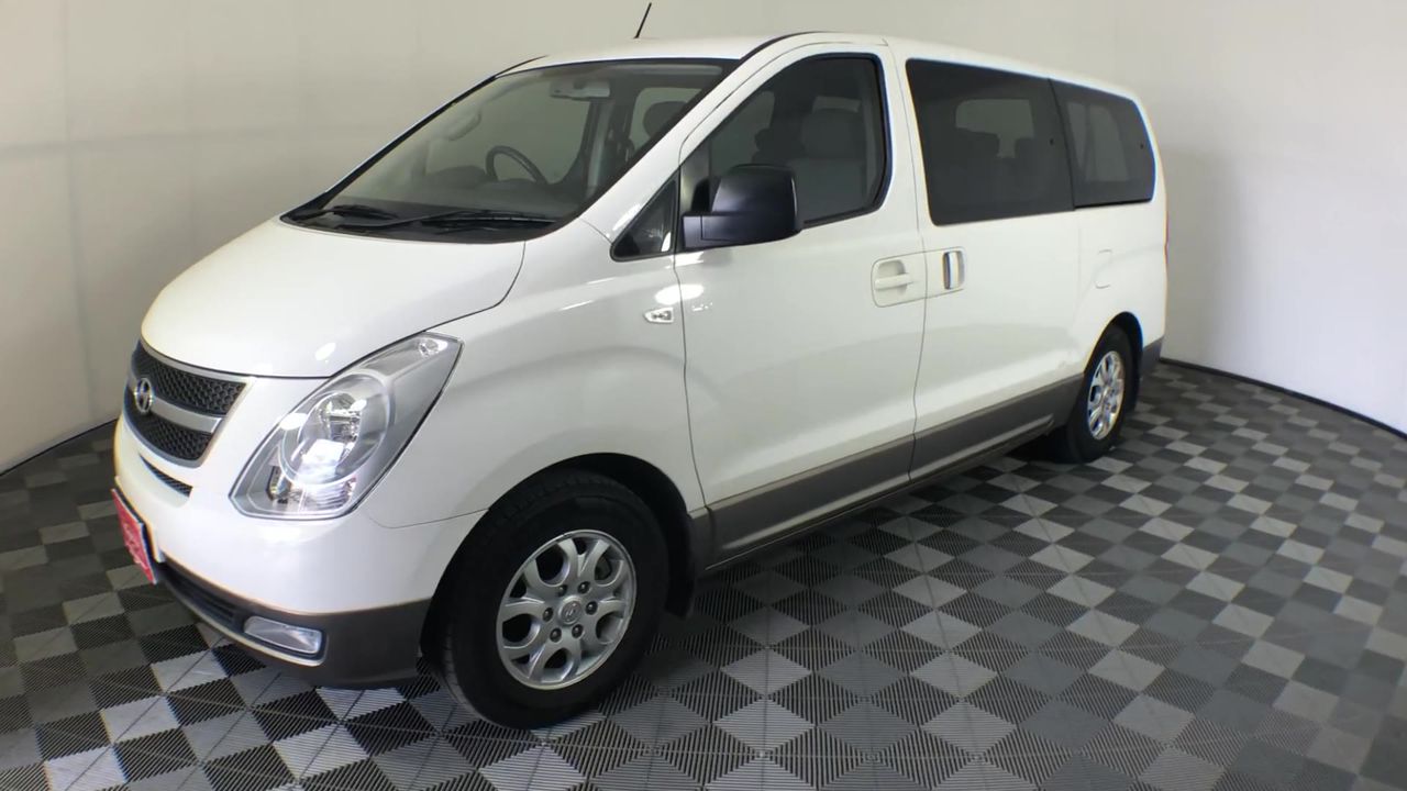 2023 $2 Matilda Light Green Coloured two dollar FIFA Soccer Coin Queen New