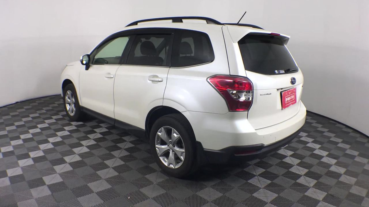 Men's Rectangle Luxury Wrist Watch Quartz Sports Luminous Quartz Watch