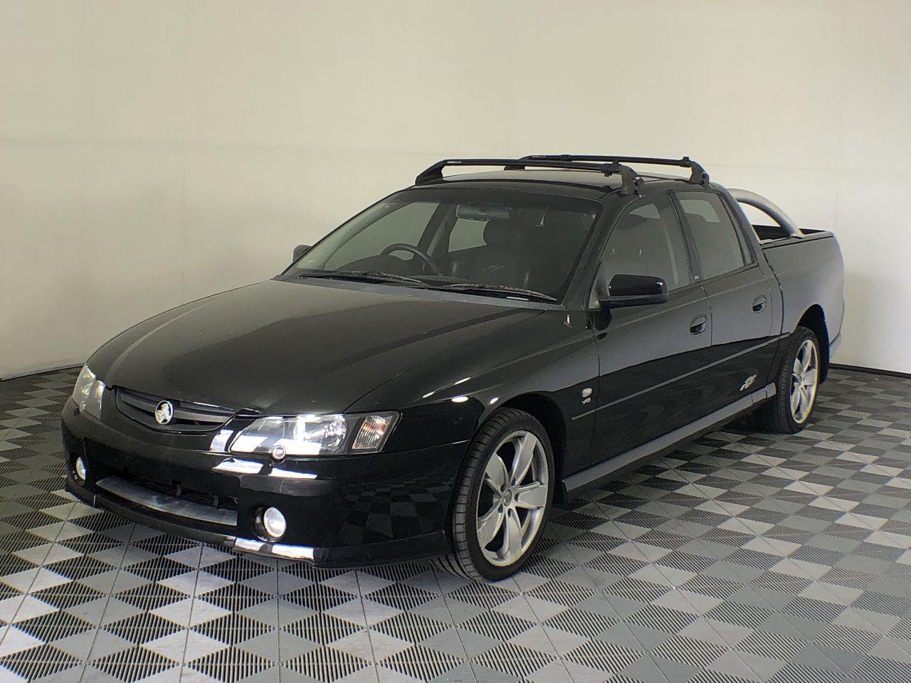 BIJ'OR - Genuine Black Freshwater Pearl Designer Cluster Dangle Drop