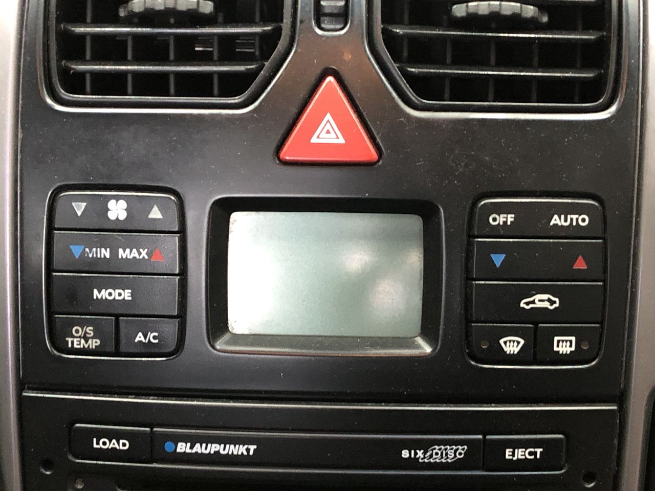 BIJ'OR - Stunning Genuine White Freshwater Pearl Dangle Earrings, RRP $59