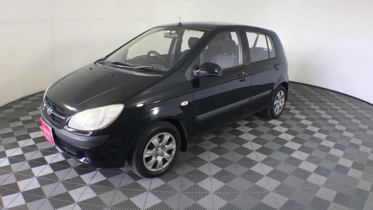 BIJ'OR - Genuine Purple Pearl & Purple Simulated Diamond Earrings RRP $59