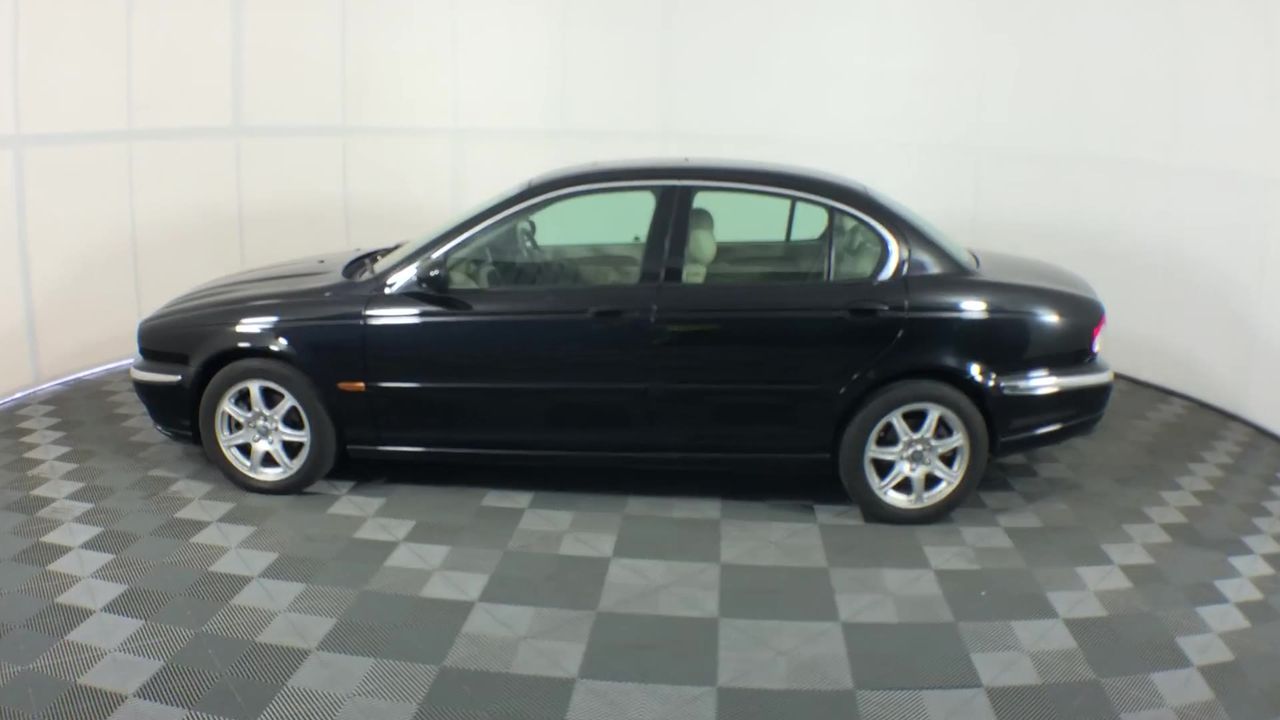 BIJ'OR Genuine Black Freshwater Pearl Statement Teardrop Earring Gold RRP59