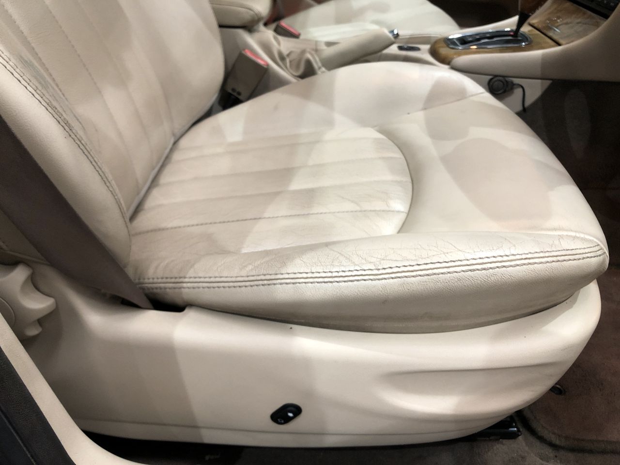 BIJ'OR - Grey Pearl Oval Statement Stud Earrings RRP $59