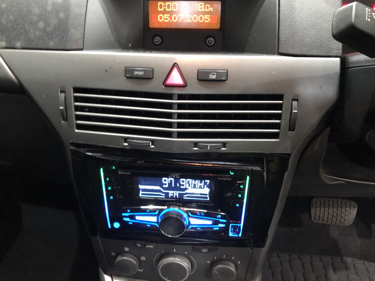 APPLE IPAD AIR 1GEN A1474 Tablet 16GB