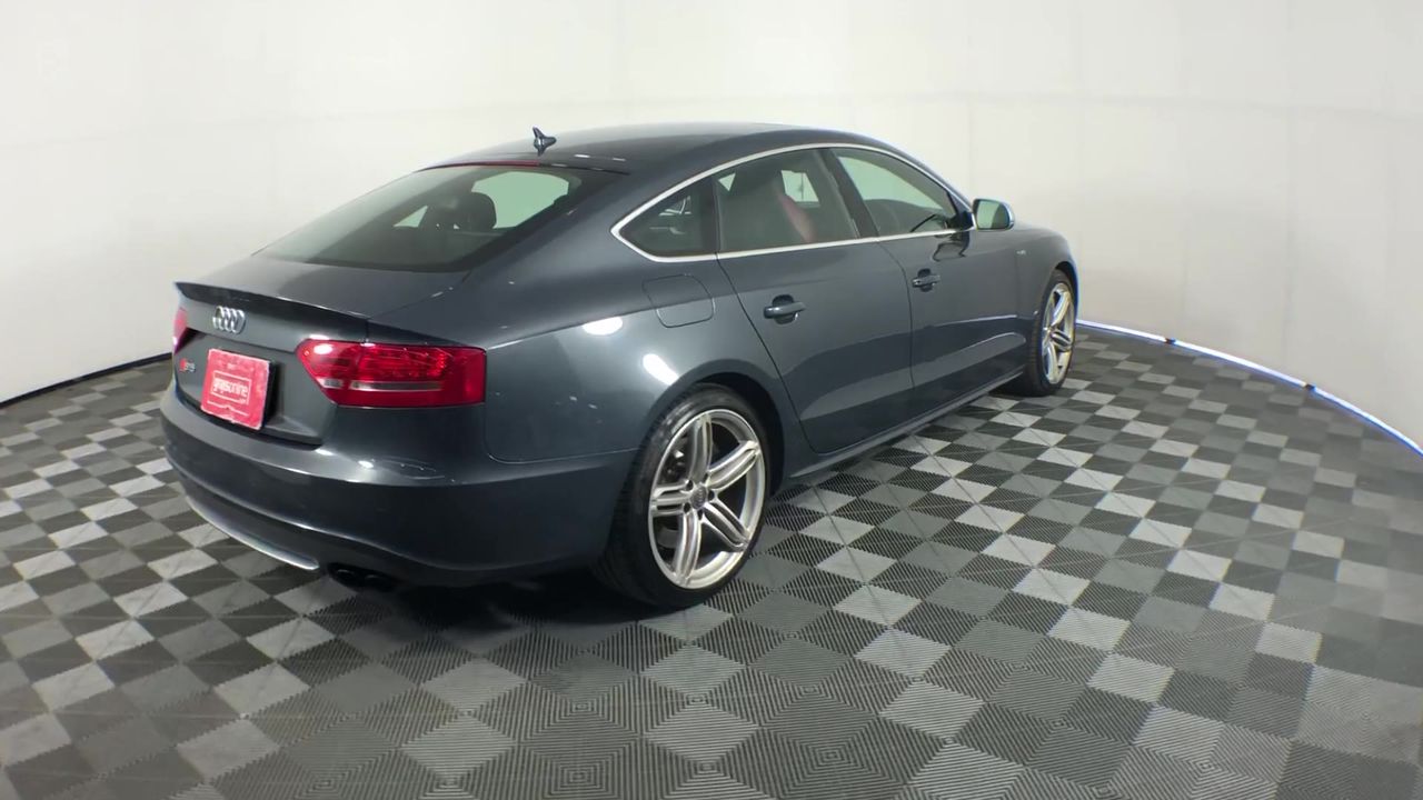 7.85 carats natural certified Purple Amethyst