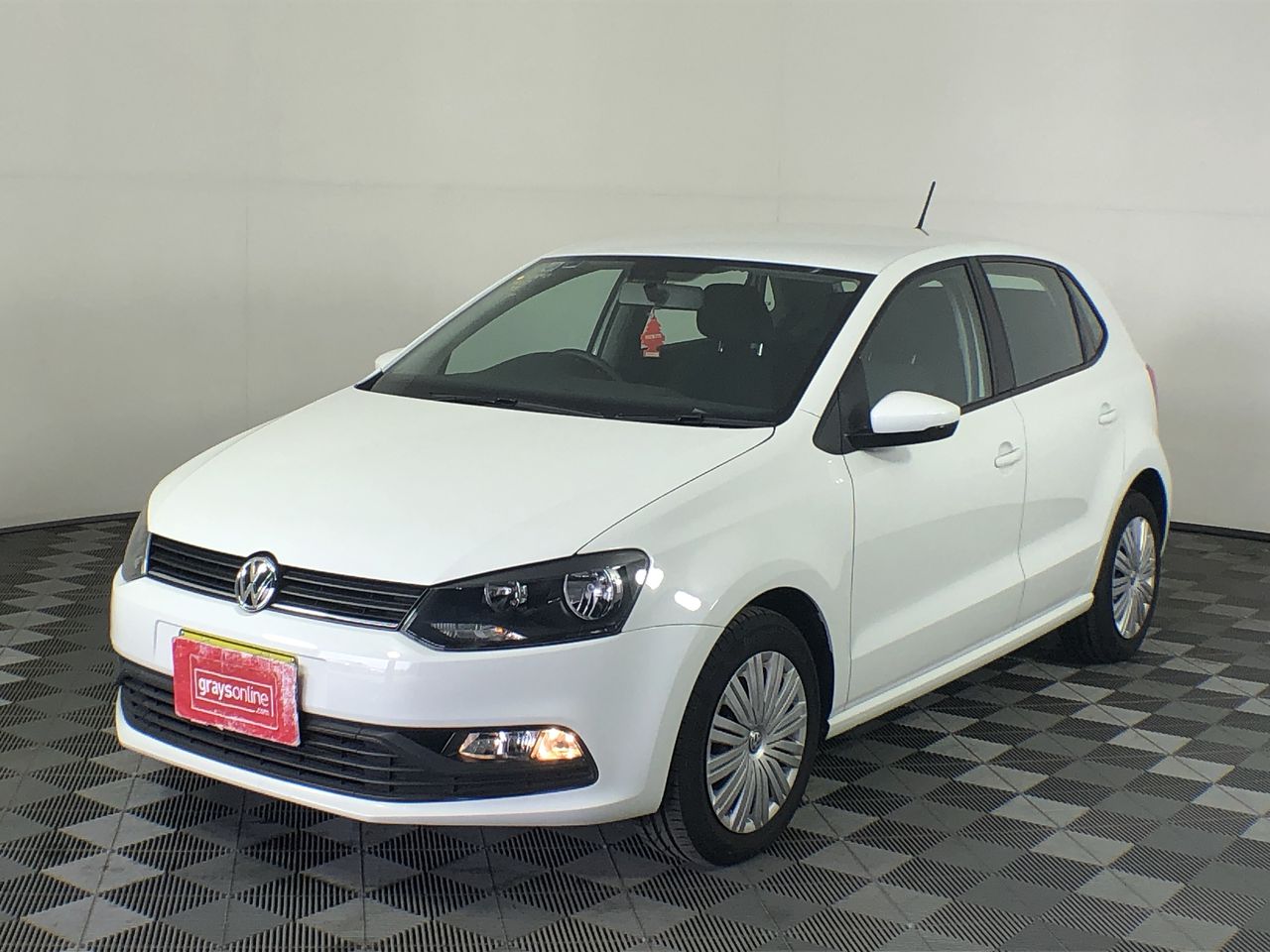 Epson EB-685W 3LCD Projector