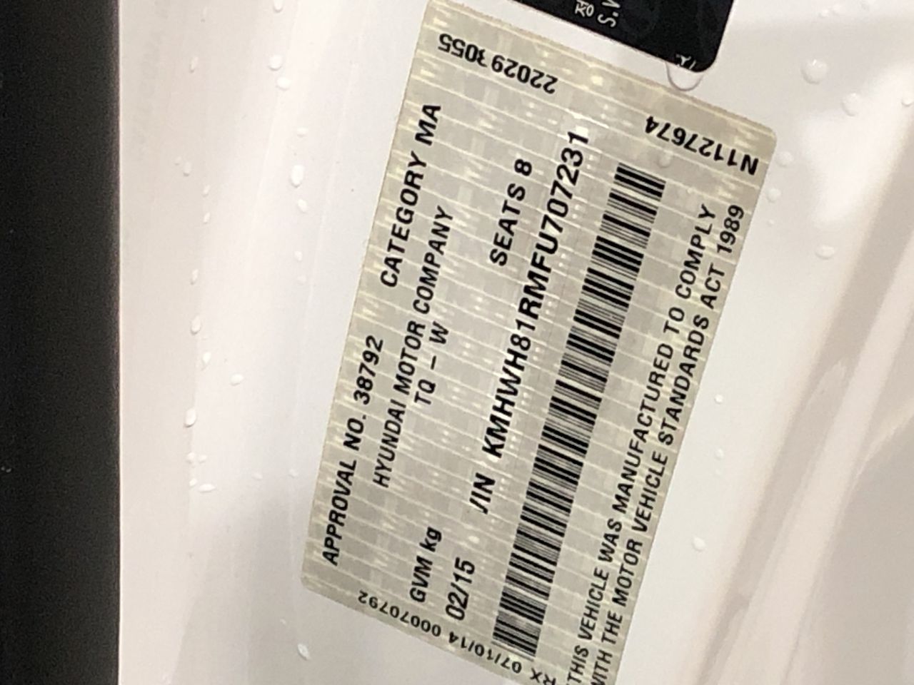 De Bortoli `Sacred Hill` Sparkling Brut NV (6x 750mL), Riverina, NSW.