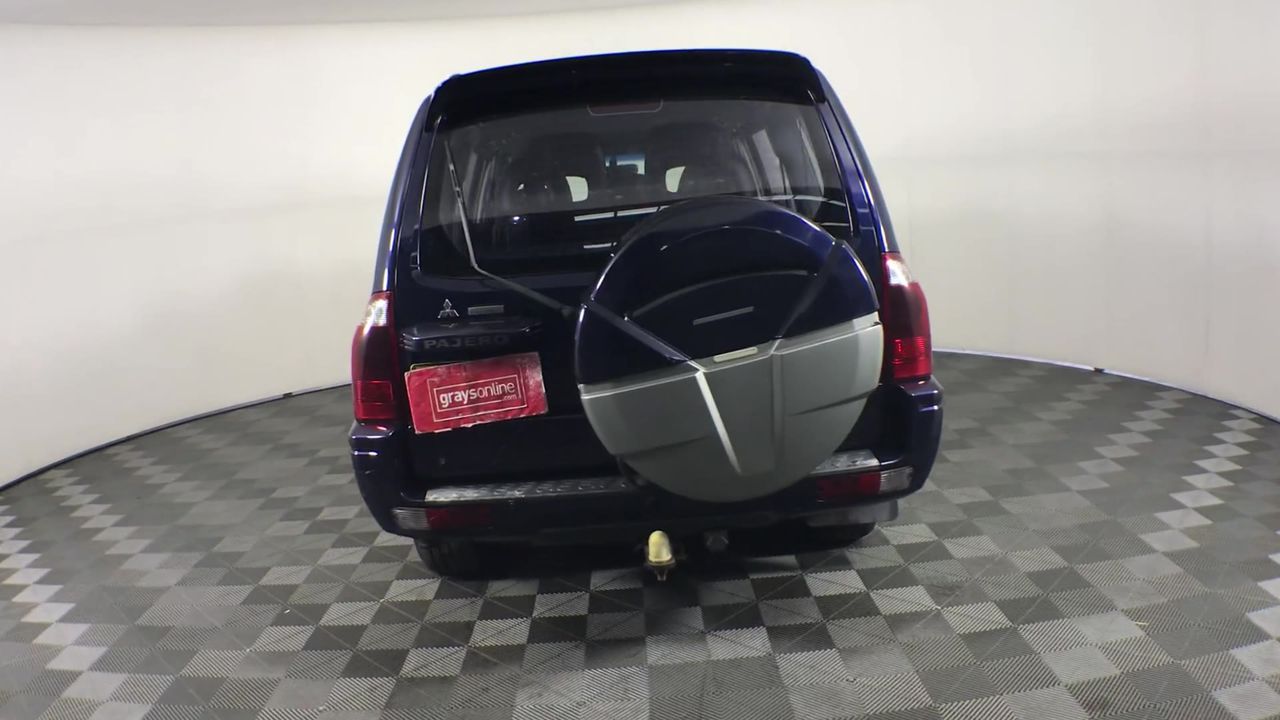 The NEW XC Ford Cobra Colour ``SILVER STUNNER`` 43mm COIN