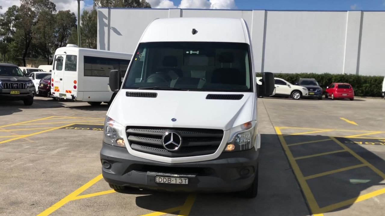 Australia: 2012 Two Dollars QEII Remembrance $2