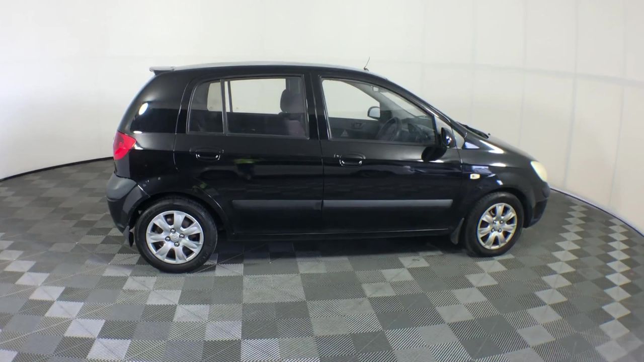 Kenner 3024 Cloth Drill Machine